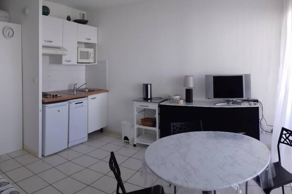 Studio Ideal Couple 2 Enfants, Bien Situe, Calme Ciboure Exterior photo